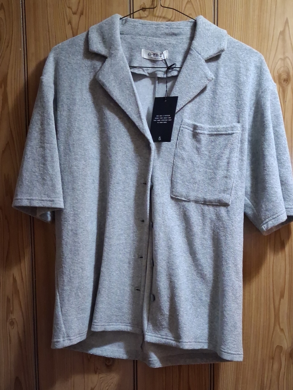 Heather Gray Short-Sleeve Button-Down Knit Shirt with Chest Pocket